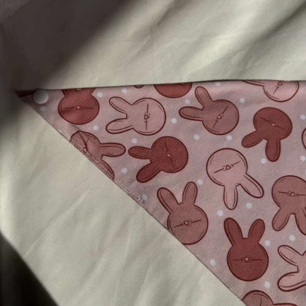 NWT Loic by Design Bunny Pattern Easter Dog Bandana, Pink, Size Medium